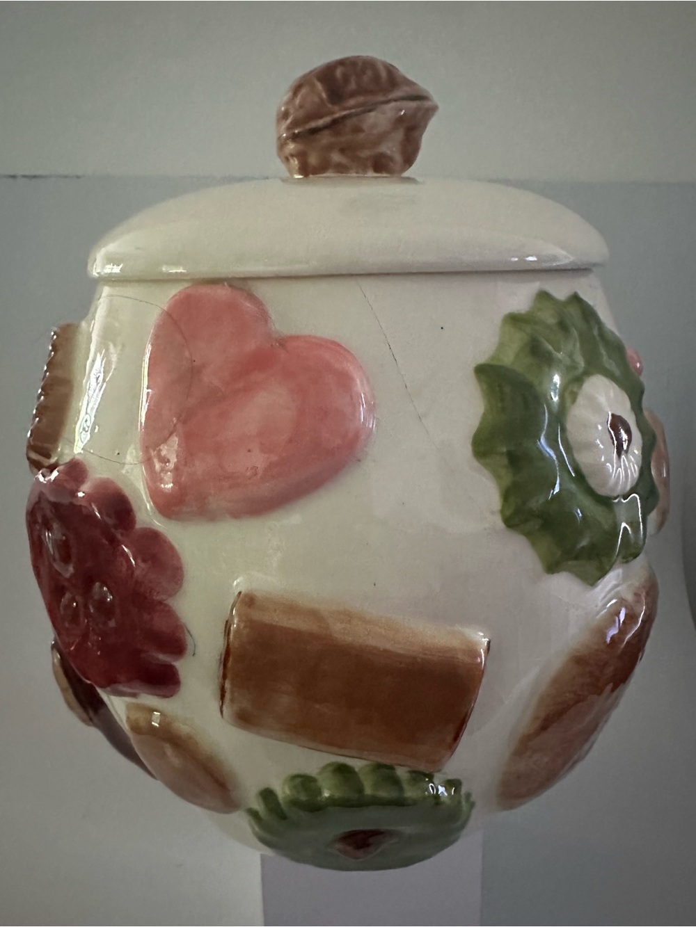 Vintage 1950s All-Over Cookies
Cookie Jar Los Angeles Pottery